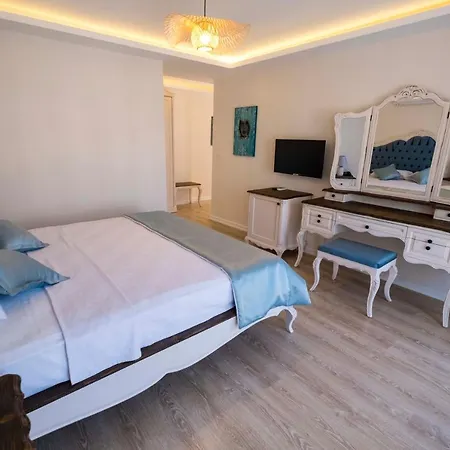Icarus Çeşme