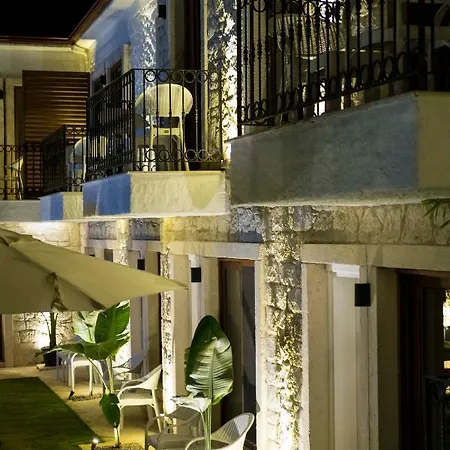 Icarus Hotel Çeşme