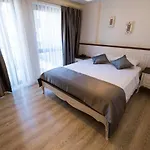 ıcarus 3* Alaçatı